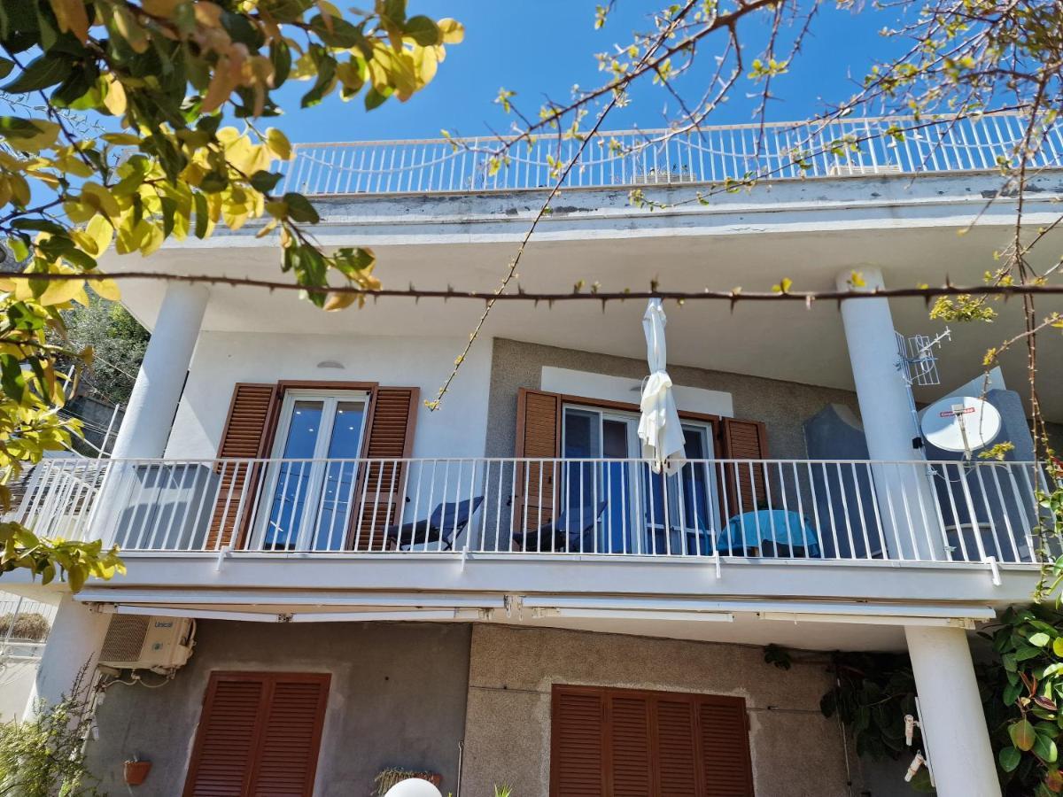 Siren Land - Marina Del Cantone Nerano Exterior photo